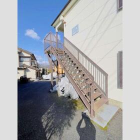 14/15 エントランス