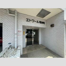 2/3 エントランス