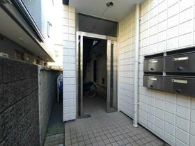 2/2 エントランス