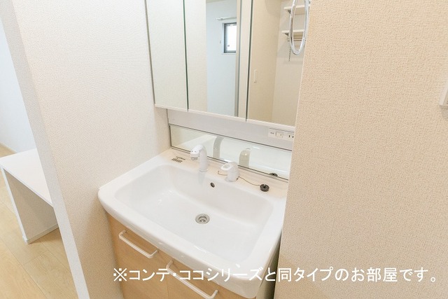 16/30 洗面