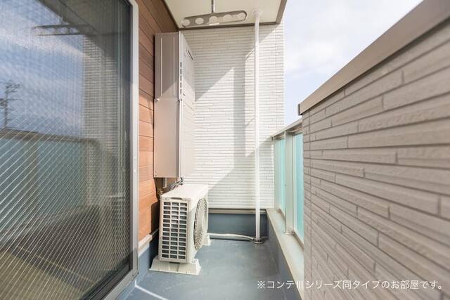 13/20 バルコニー