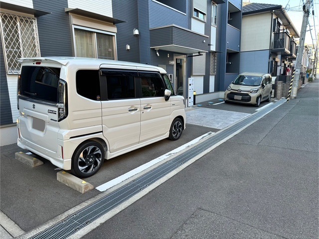 14/20 駐車場