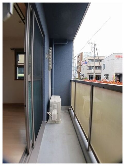 13/20 バルコニー