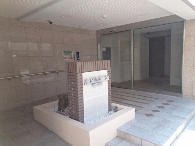 14/24 エントランス