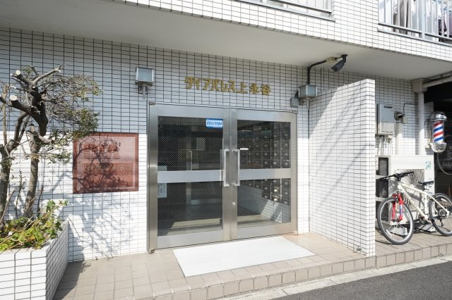 7/8 エントランス