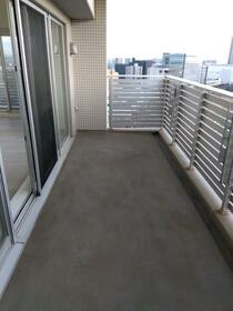 13/16 バルコニー