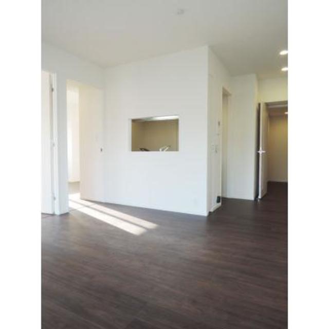 13/30 リビング/ダイニング