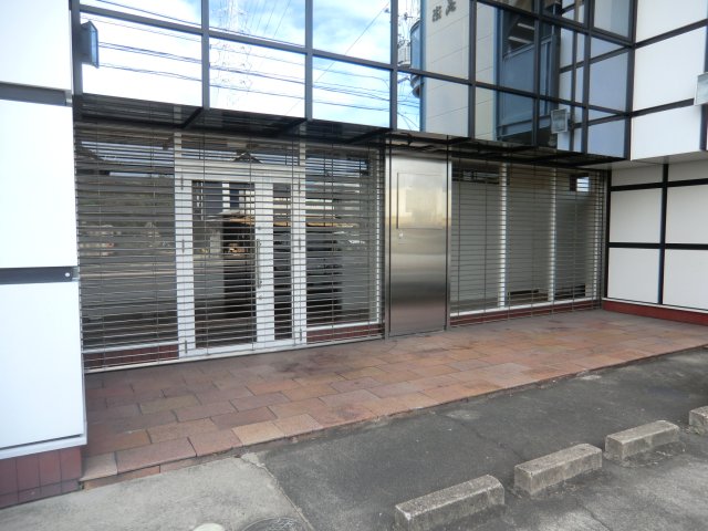 2/8 エントランス