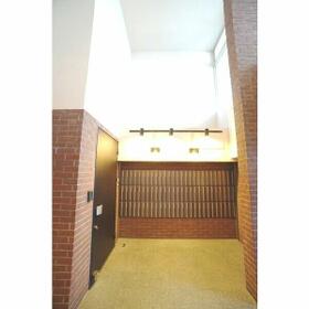 15/16 エントランス