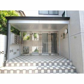 4/4 エントランス