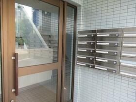 14/14 エントランス