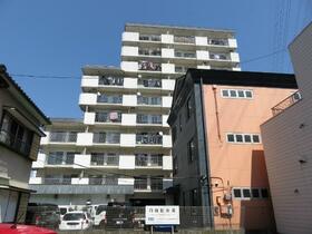 16/16 エントランス