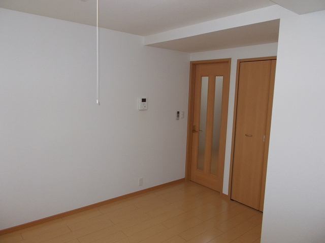 4/13 リビング/ダイニング