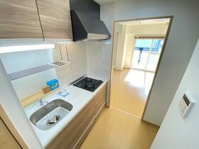 2/4 エントランス