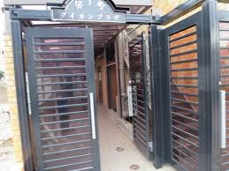 2/2 エントランス