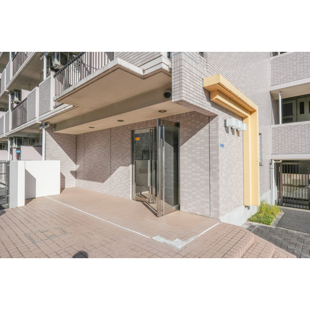 6/6 エントランス