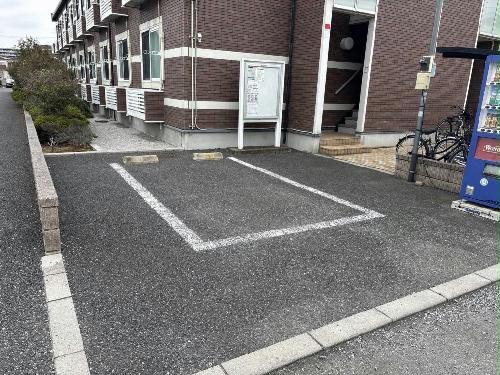 14/22 駐車場