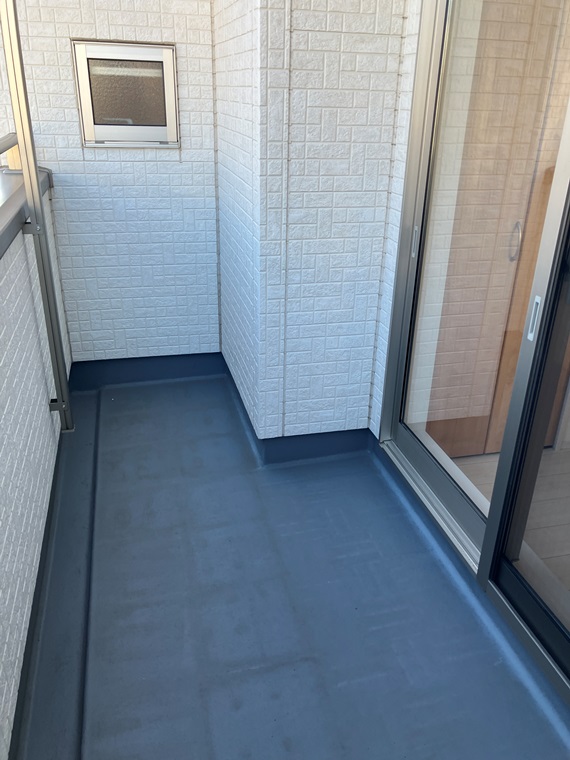 13/19 バルコニー