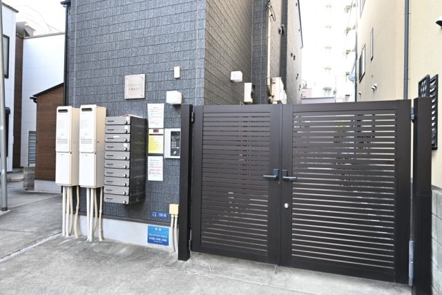 2/10 エントランス