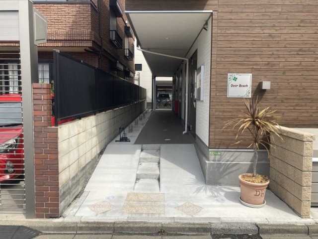 15/19 エントランス