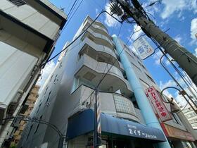 中村ビルの外観