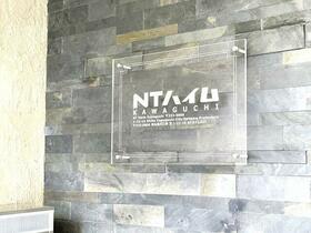 15/15 エントランス