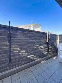 13/16 バルコニー