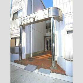 14/14 エントランス