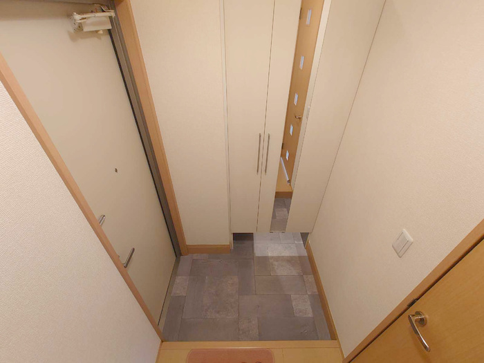8/25 玄関