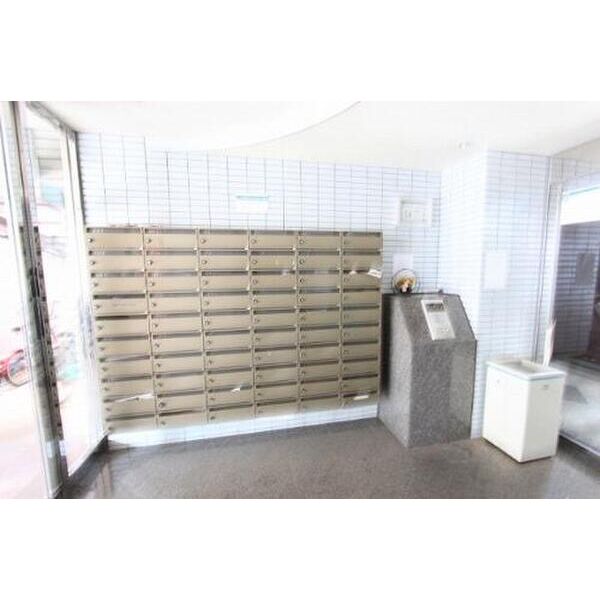 4/8 エントランス