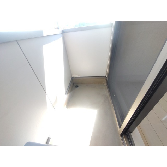 19/30 バルコニー