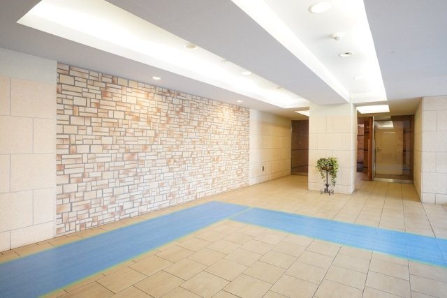 4/5 エントランス