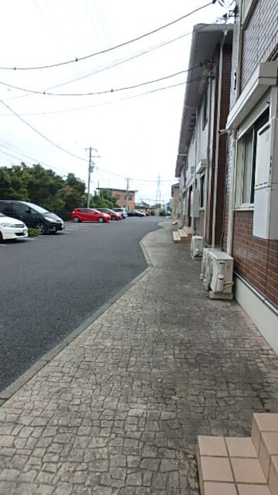 17/28 エントランス