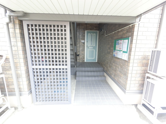 15/21 エントランス