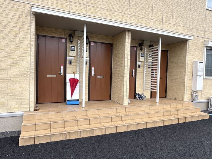 2/5 エントランス