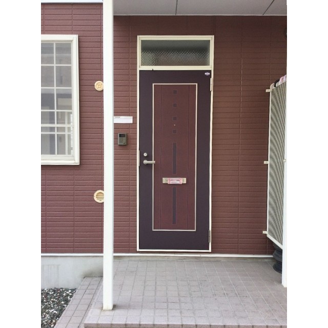 19/27 エントランス