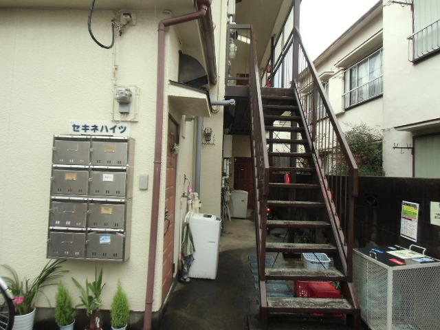 22/30 エントランス