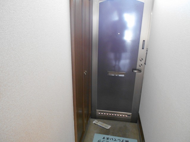 8/22 玄関
