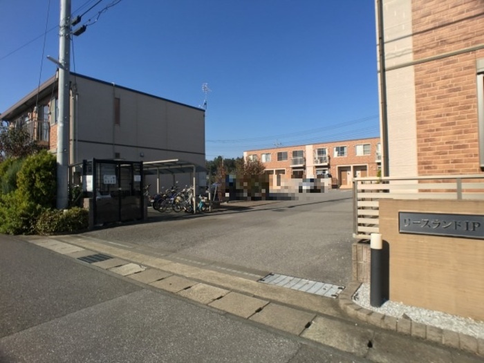 19/20 エントランス