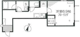 モンターニャ ダルジェントの間取り