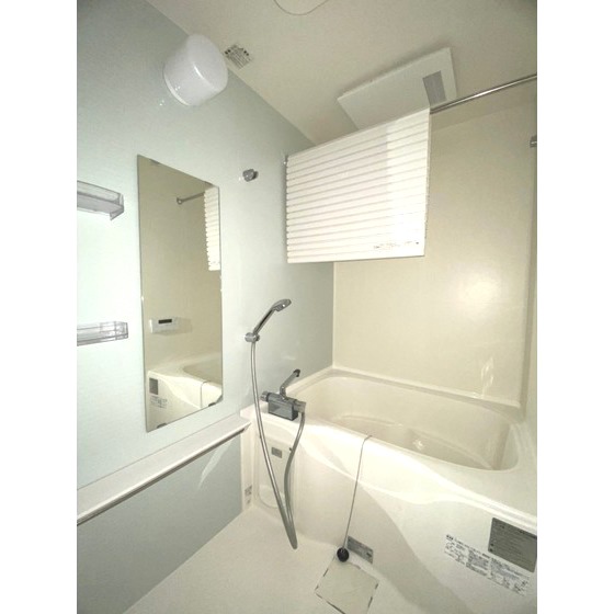 15/21 浴室