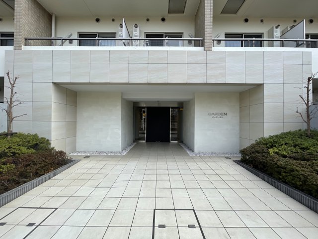 2/13 エントランス