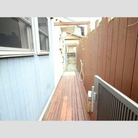 14/14 エントランス