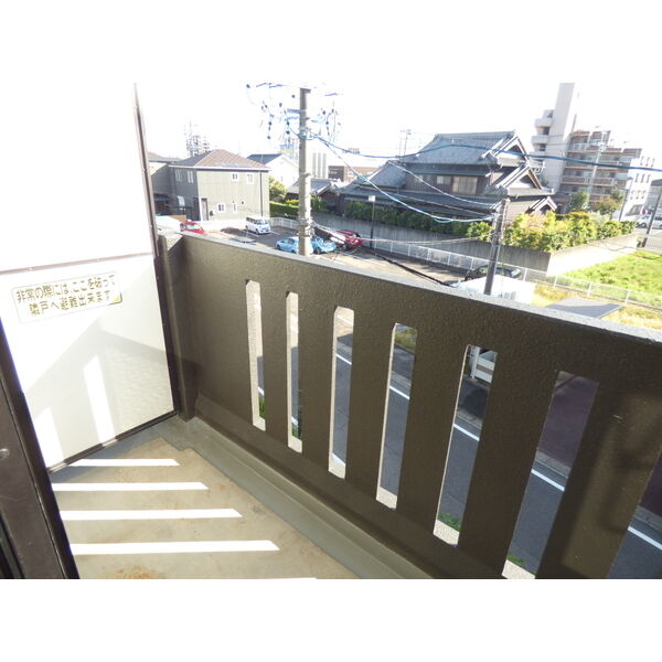 15/30 バルコニー