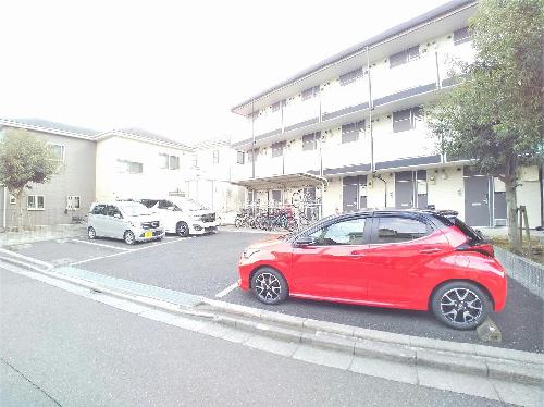 14/16 駐車場