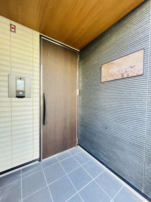 6/6 エントランス