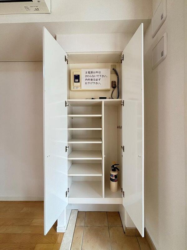 ストーリア神宮前の外観