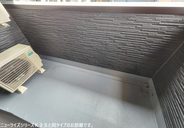 13/20 バルコニー