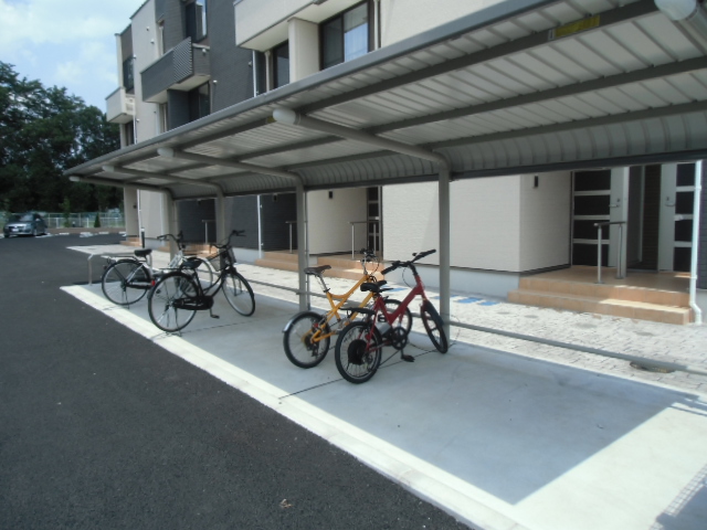 21/30 エントランス