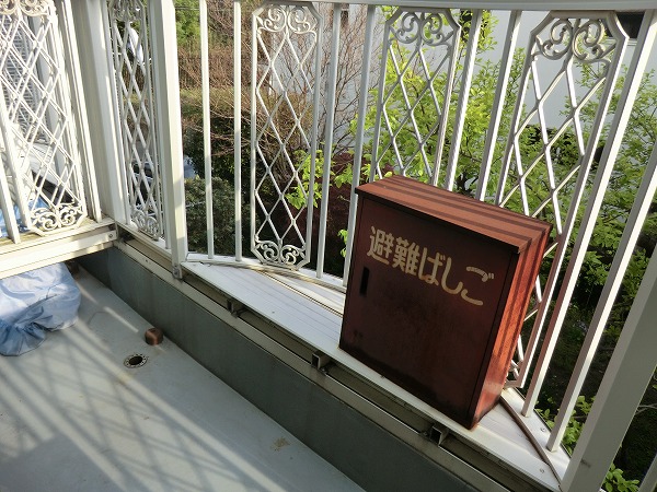 17/27 バルコニー